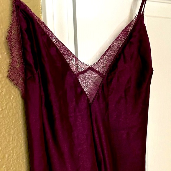 Victoria secret Women Intimates & Sleepwear
Silk size SP - Picture 4 of 10
